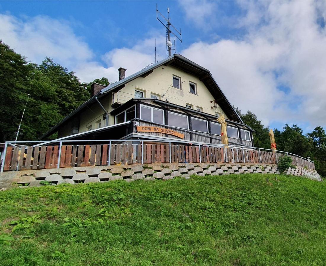 Bed and Breakfast Dom Na Slivnici Церкница Экстерьер фото