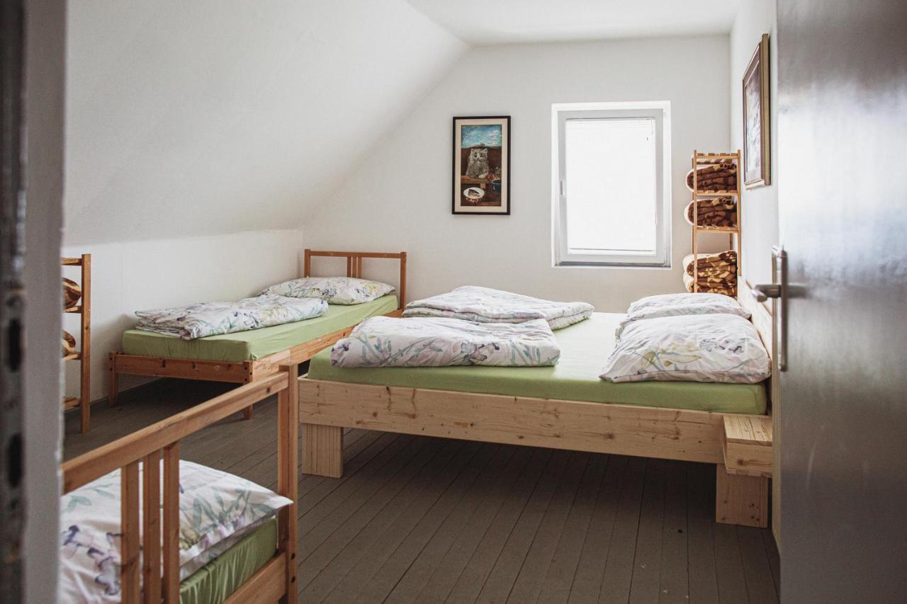 Bed and Breakfast Dom Na Slivnici Церкница Экстерьер фото