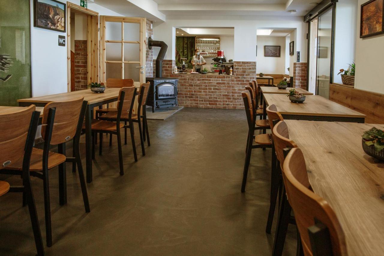 Bed and Breakfast Dom Na Slivnici Церкница Экстерьер фото
