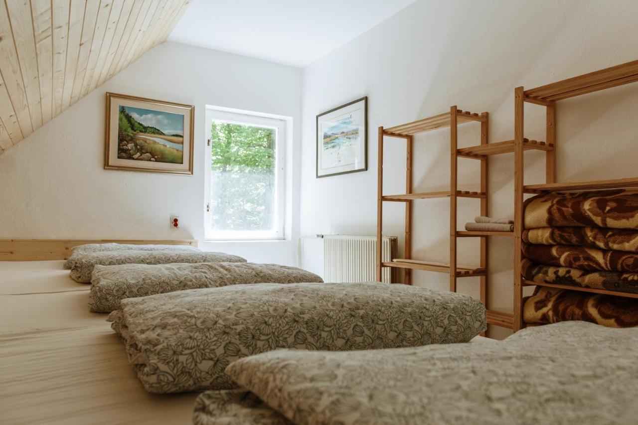 Bed and Breakfast Dom Na Slivnici Церкница Экстерьер фото