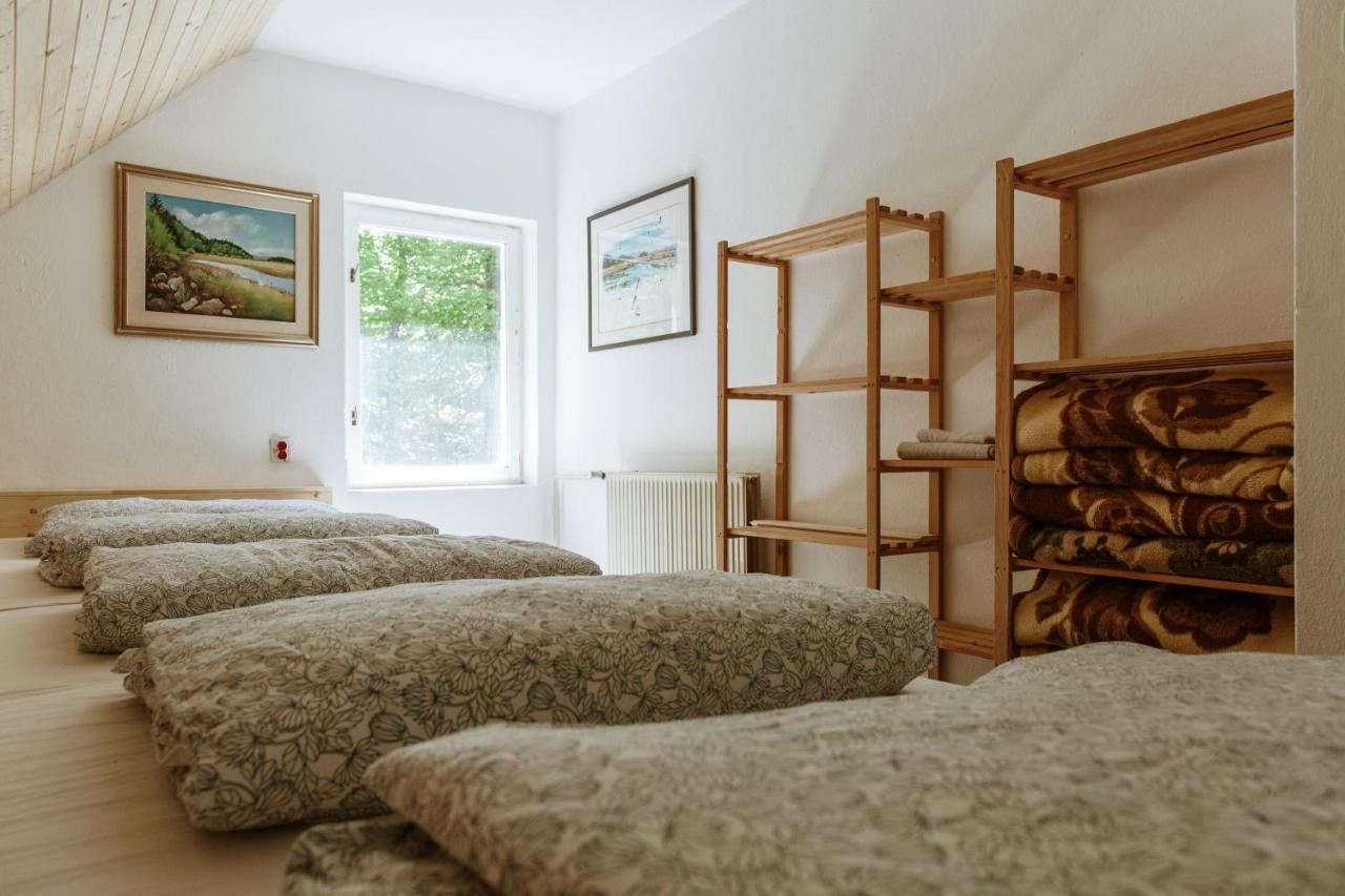 Bed and Breakfast Dom Na Slivnici Церкница Экстерьер фото